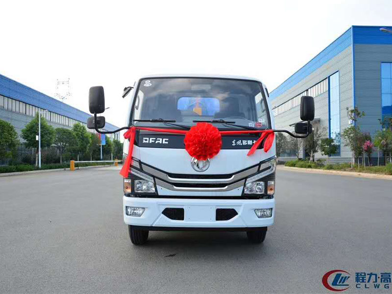 國六東風(fēng)多利卡勾臂式垃圾車