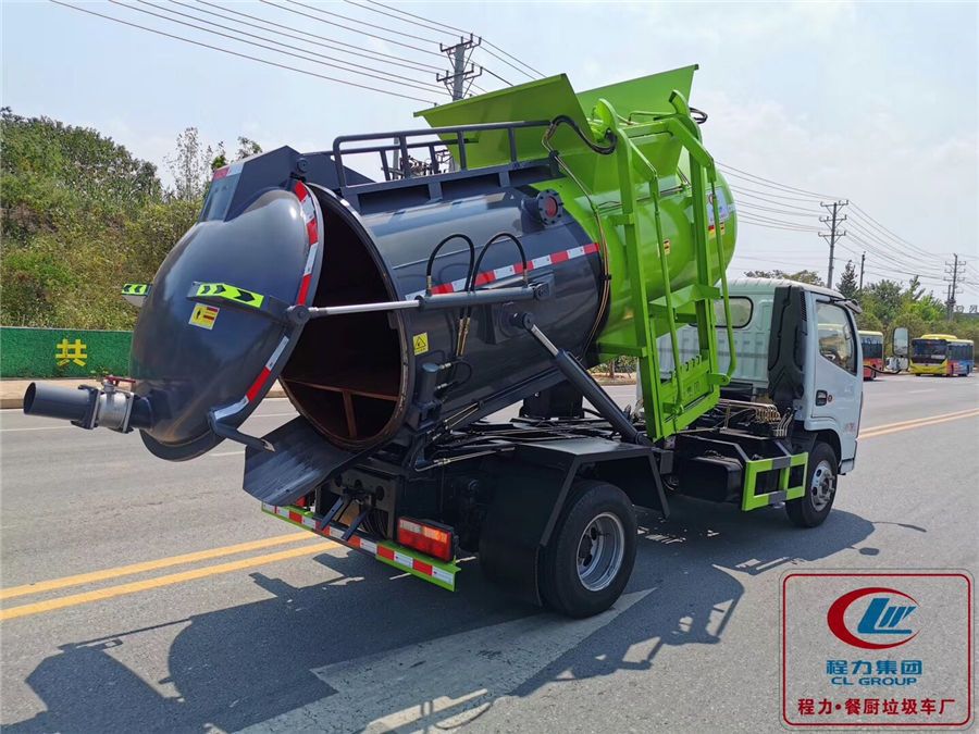 國六東風小多利卡餐廚垃圾車