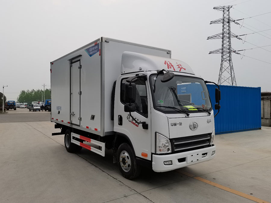 國六解放藍牌冷藏車|4.2米冷藏車
