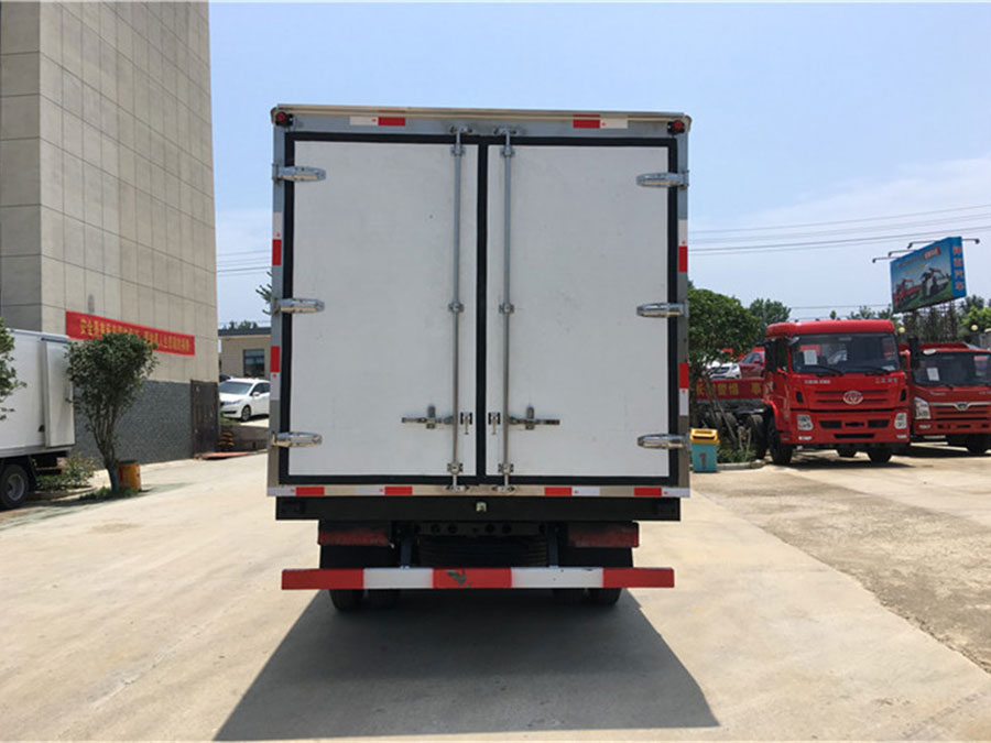 江淮帥鈴排半冷藏車3.7米冷藏車