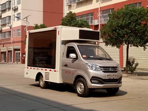 國(guó)六長(zhǎng)安廣告宣傳車(chē)