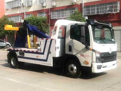 國六大運拖吊聯(lián)體清障車