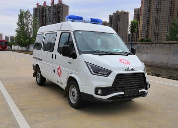 國六江鈴特順短軸柴油轉運型救護車