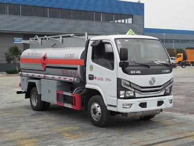 國六東風(fēng)多利卡5方加油車